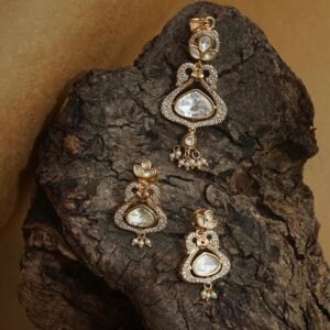 Kundan Earings With Neck Pendant